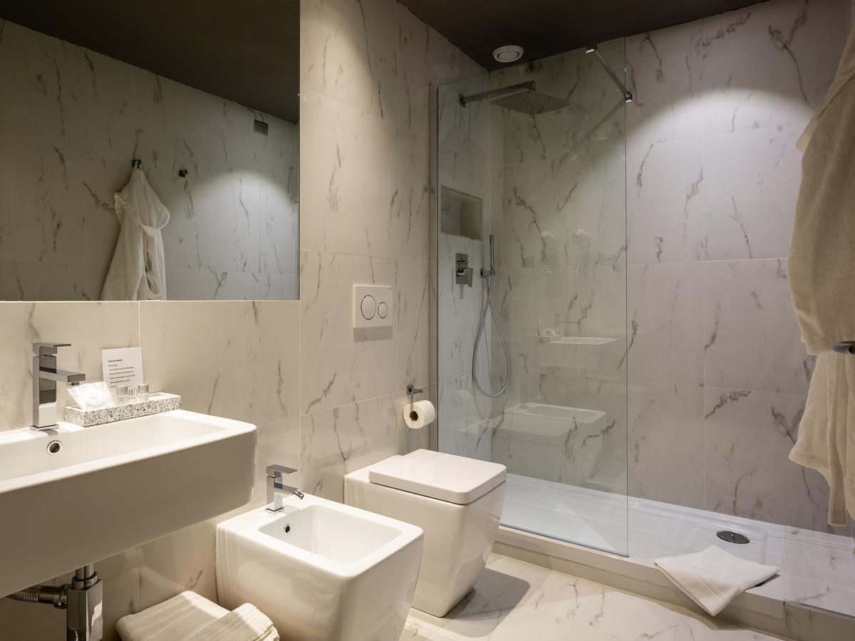 Hnn Luxury Suites Genoa Exterior photo