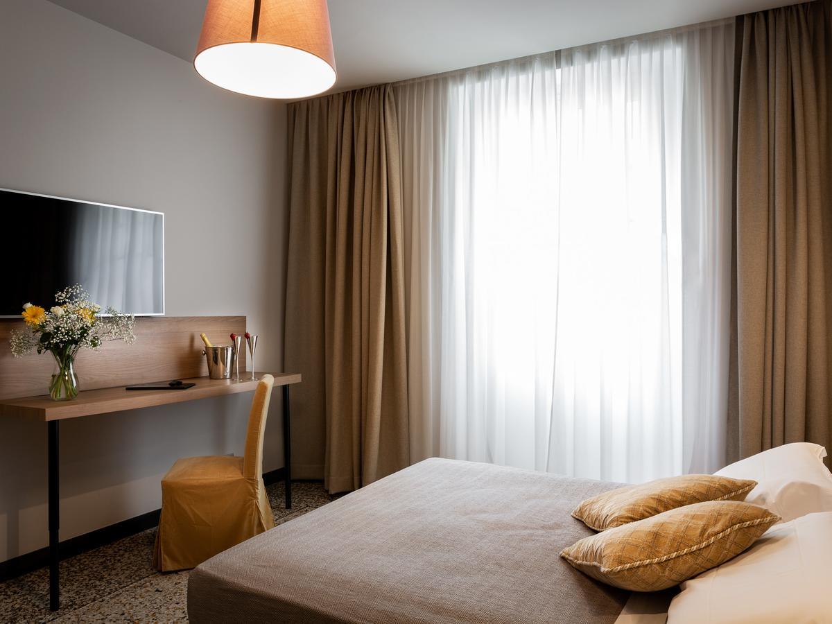 Hnn Luxury Suites Genoa Exterior photo